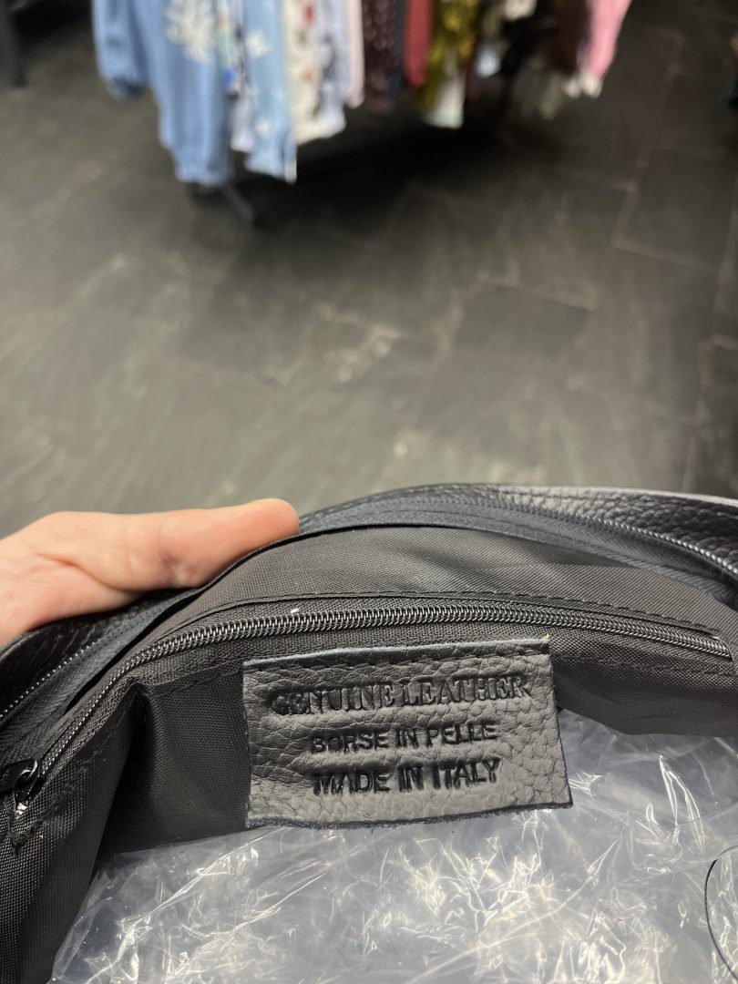 Bolso Básico de Piel Color Gris Oscuro - Imagen 4