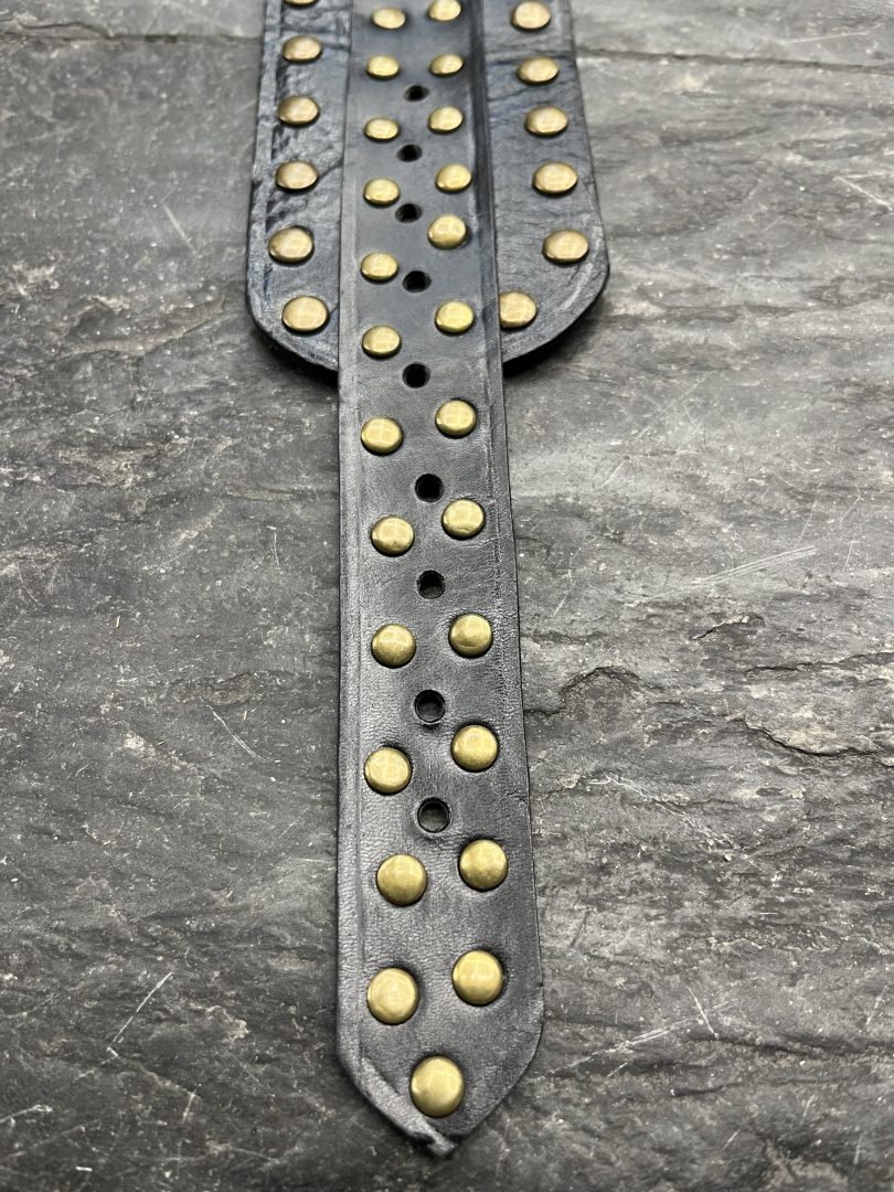 Cinto De Cuero Con Tachas Negro - Imagen 3