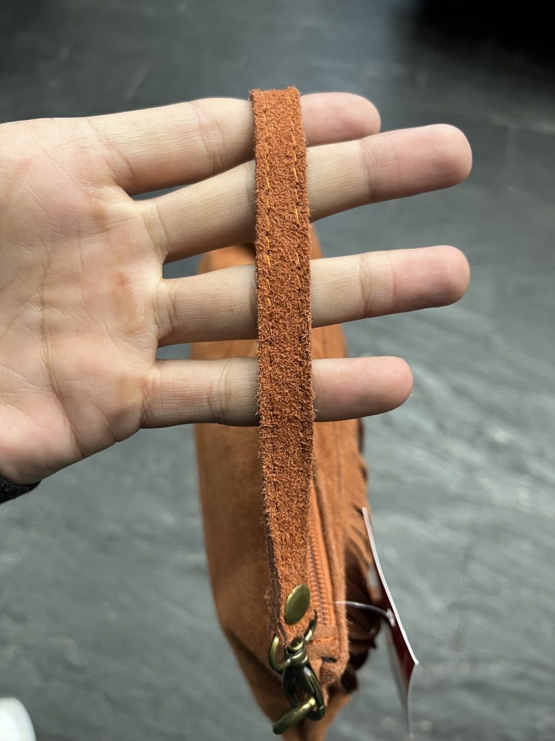 Bolso de Piel Serraje Camel con Flecos - Imagen 2