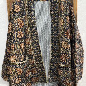 Kimono reversible terciopelo azul marino y dorado floral elegante con bolsillos