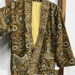 Kimono reversible de terciopelo con estampado floral y bolsillos