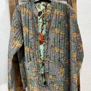 Kimono reversible de terciopelo estampado animales con bolsillos