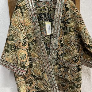 Kimono reversible India algodón verde oliva estampado paisley con bolsillos