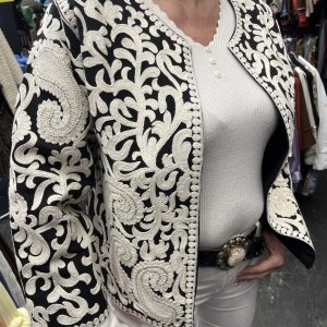 Chaqueta Bordada de la India 100% Algodón Forrada – Blanco y Negro