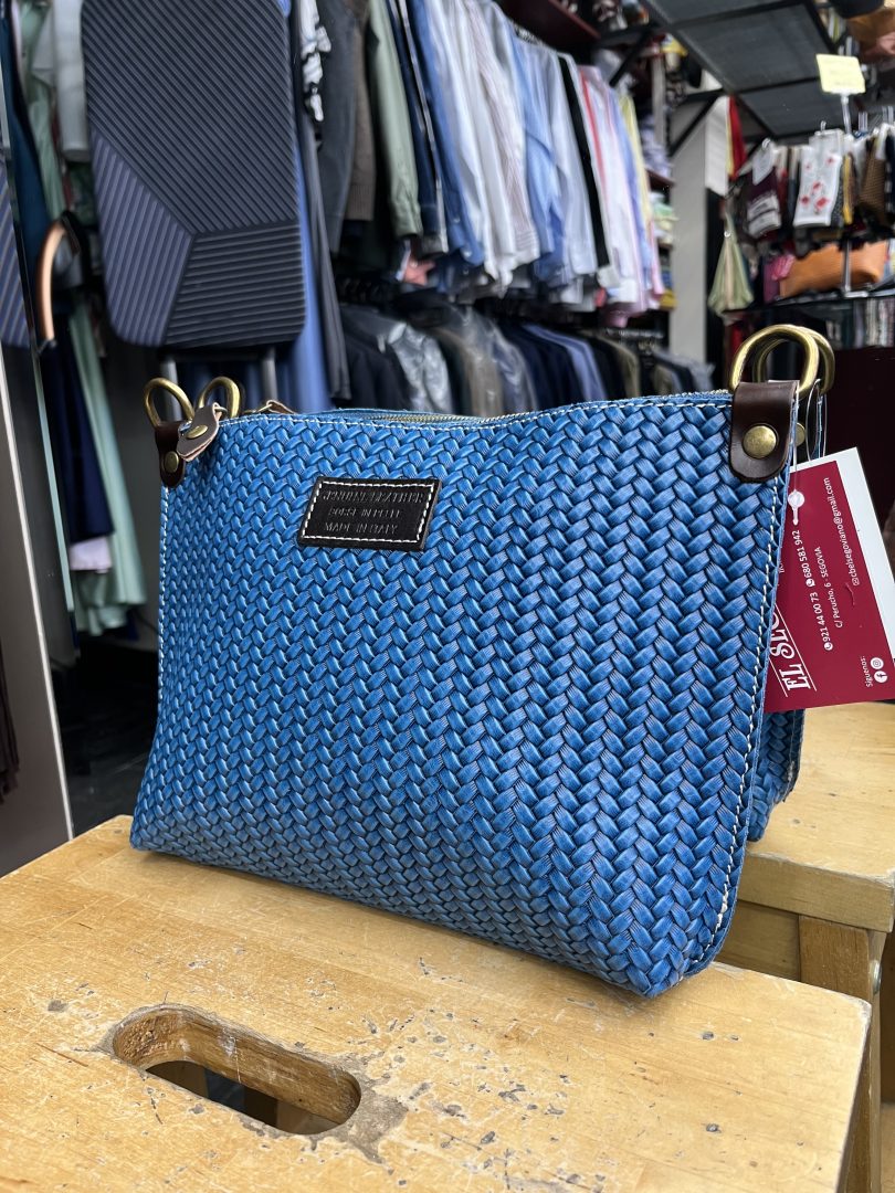 Bolso Piel Trenzada Azul Petróleo