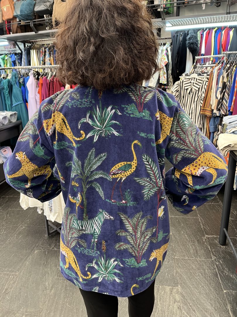 Kimono Reversible Terciopelo Azul Marino Estampado Animales - Imagen 7