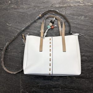 Bolso Shopper de Polipiel Blanco con Asa Beige