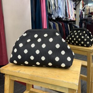 Bolso Cierre Boquilla Lunares Negro y Blanco