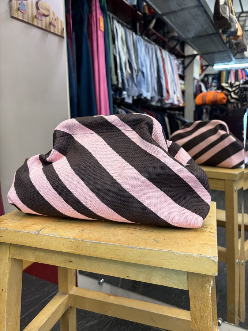 Bolso Cierre Boquilla Rayas Rosas y Marrón Chocolate