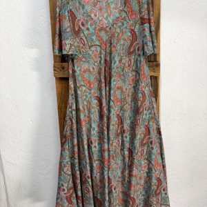Vestido Seda Cachemir Coral y Agua Marina