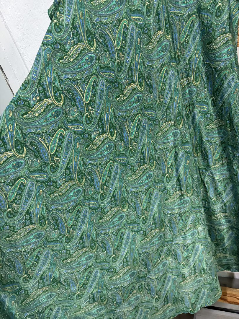 Vestido Seda Estampado Cachemir Verde - Imagen 2