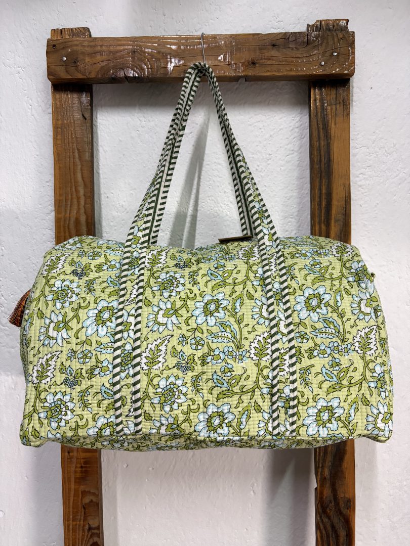 Bolsón Acolchado de Viaje 100% Algodón – Floral Verde - Imagen 2