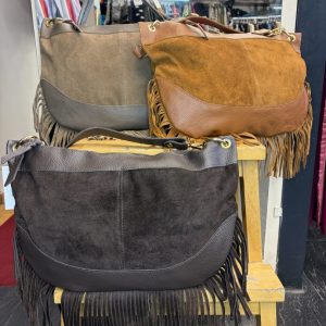 Bolso de Piel Serraje con Flecos