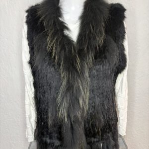 Chaleco Pelo Natural de Conejo y Zorro – Negro
